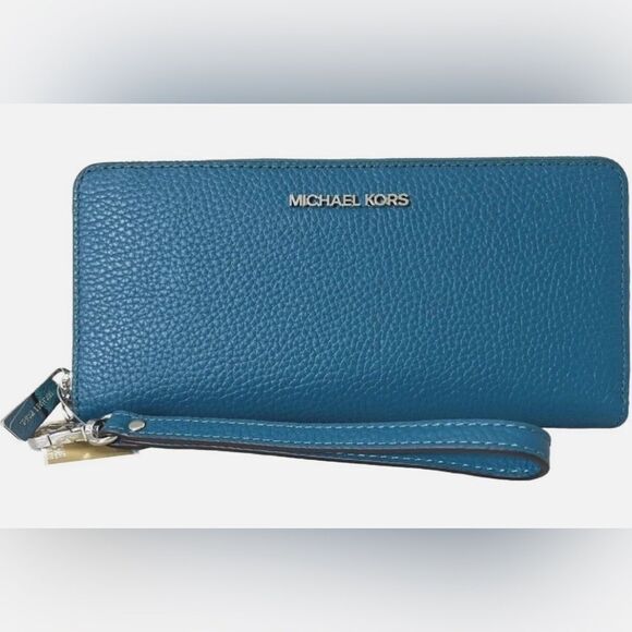 Michael Kors Jet Set Teal Leather 
Wallet/wristlet Clutch; NWOT - Picture 1 of 10